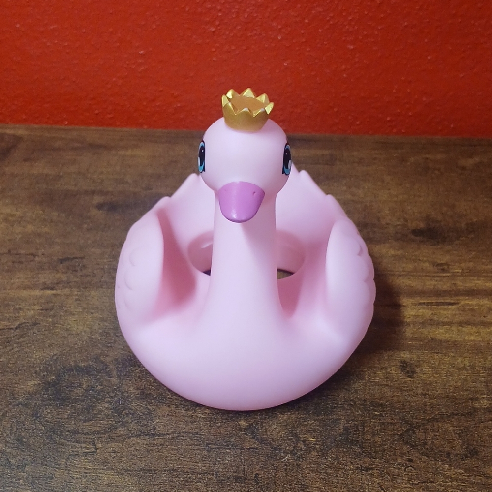 PINK PRINCESS SWAN w/CROWN & CUP HOLDER BATH POOL 6" TOY HARD PLASTIC - Picture 3 of 7